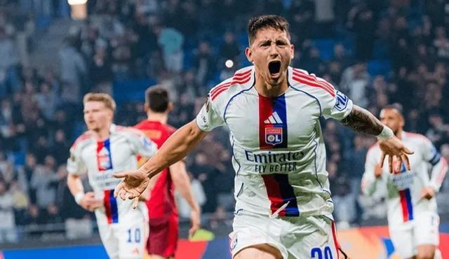 kaiyun-官方：里昂买断朗斯前锋萨特里亚诺，并将他外租至赫塔费